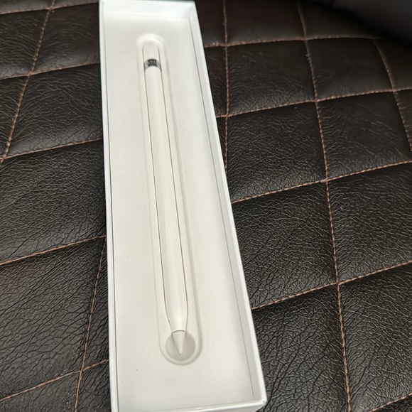 Apple Pencil iPad 10th Generation/9th Generation iPad Pencil New Open Box - Picture 3 of 4